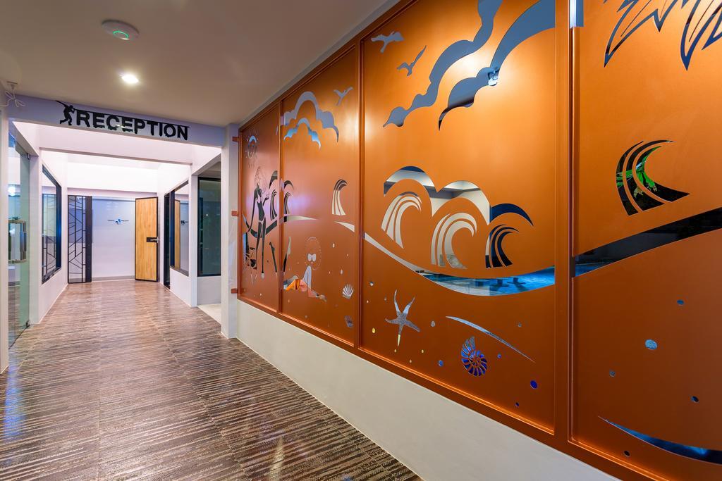 Oneloft Hotel Карон Экстерьер фото