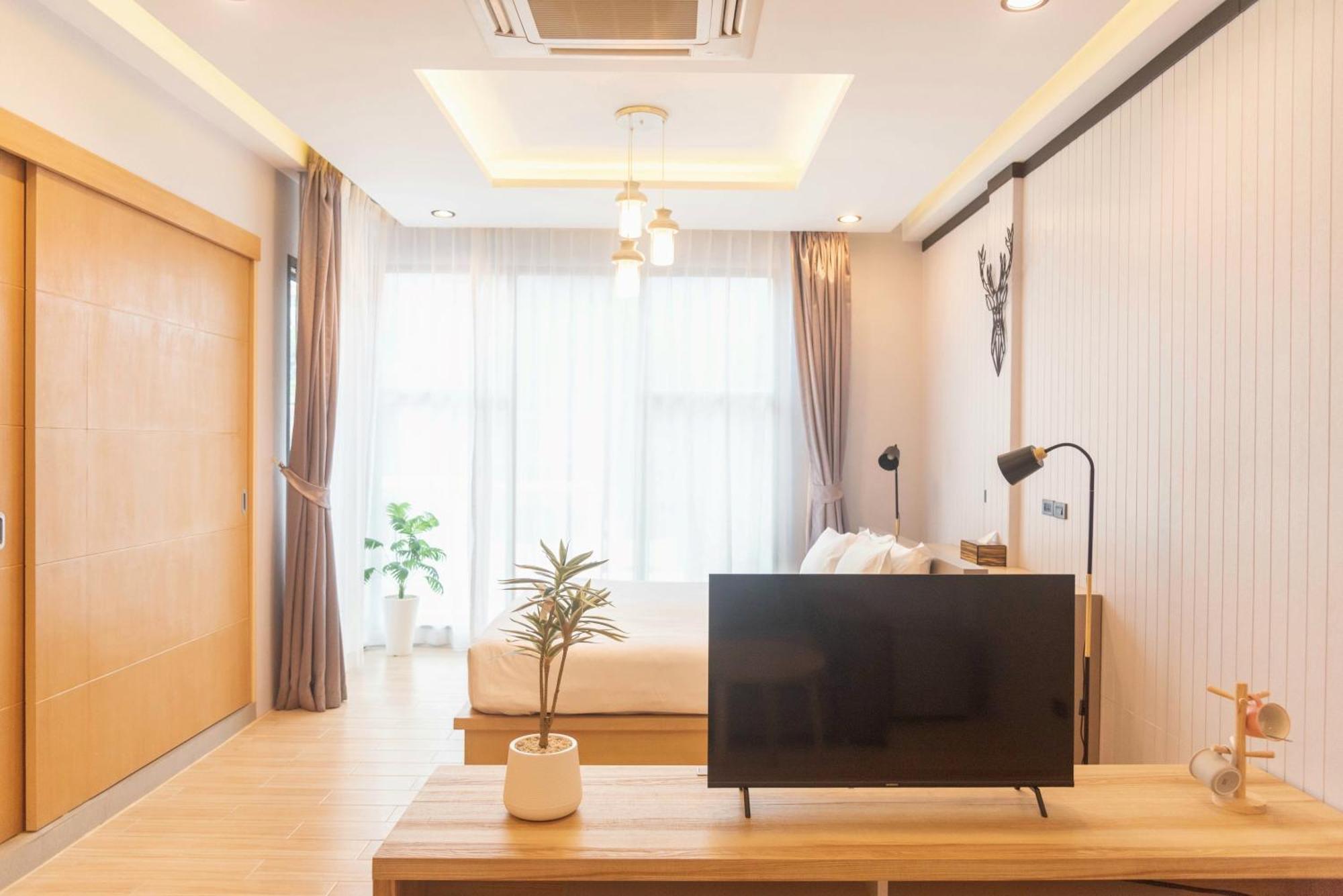 Oneloft Hotel Карон Экстерьер фото